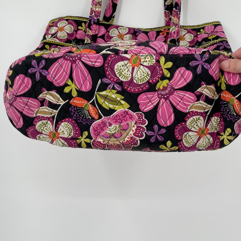 Vera Bradley Large Toggle Tote Bag Paisley - Picture 6 of 9